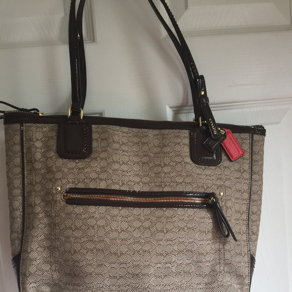 Coach Tote - Picture 2 of 8